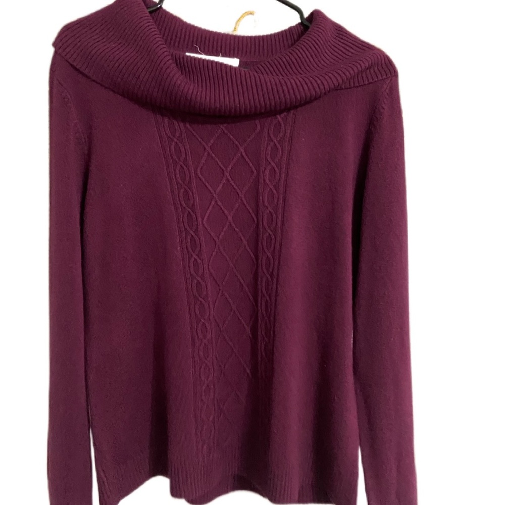 Beautiful purple cowl neck sweater. Requirements size XL. 100% Acrylic